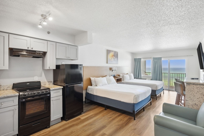 Imagen de la habitación del Hotel Sugar Sands Beachfront, a By The Sea Resort. Foto 13
