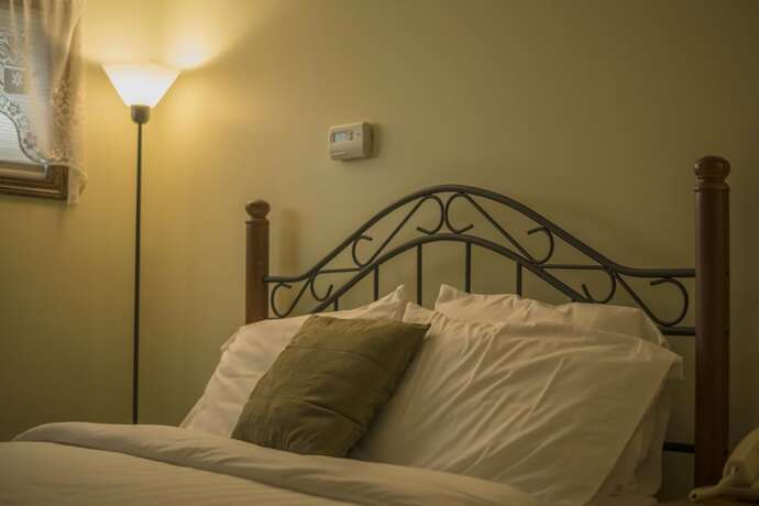 Imagen general del Hotel Sugarcreek Village Inn. Foto 4