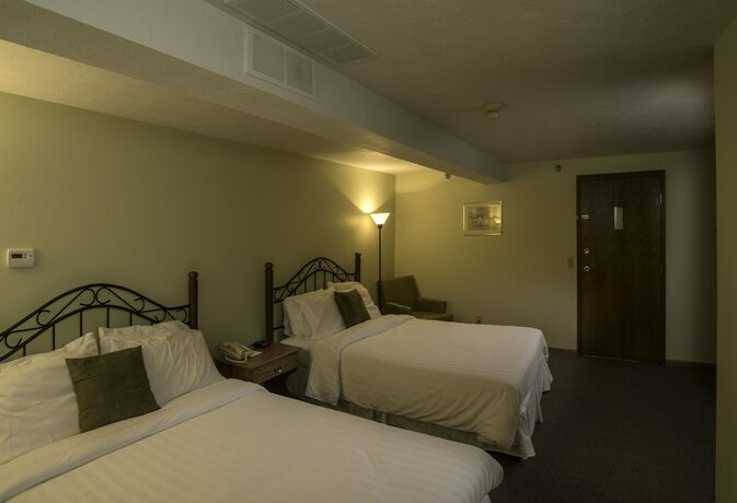 Imagen general del Hotel Sugarcreek Village Inn. Foto 9