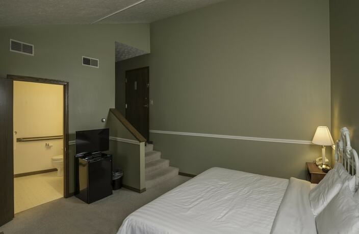 Imagen general del Hotel Sugarcreek Village Inn. Foto 10