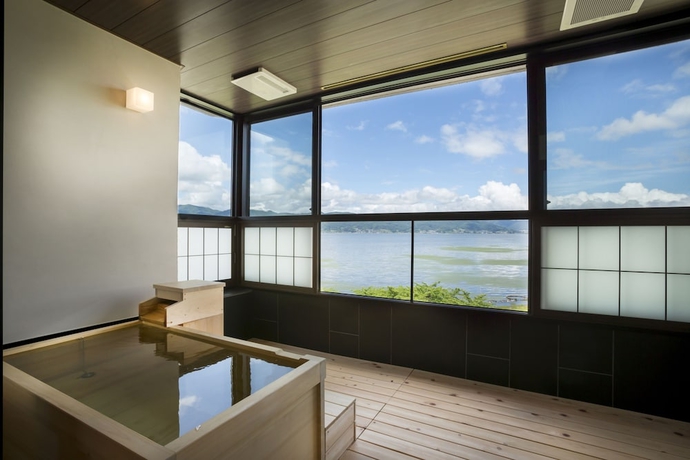 Imagen de los interiores del Hotel Sui Suwako. Foto 16