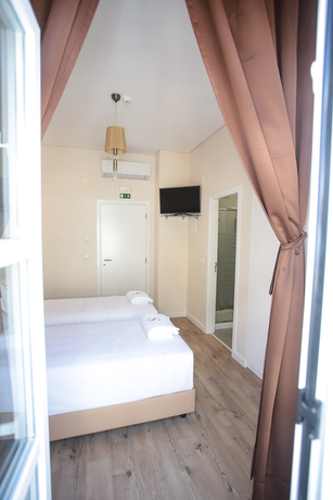 Imagen de la habitación del Hotel Sui7es Guest House Cascais. Foto 4