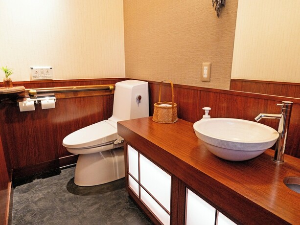 Imagen general del Hotel Suihouen, Numazu. Foto 22