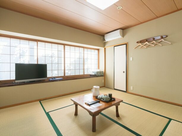 Imagen de la habitación del Hotel Suihouen, Numazu. Foto 30
