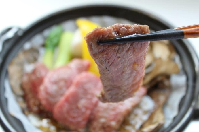 Imagen del bar/restaurante del Hotel Suimeikan Karukaya Sanso. Foto 11