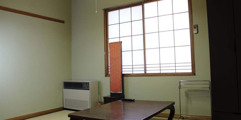 Imagen de la habitación del Hotel Suimeikan Karukaya Sanso. Foto 16