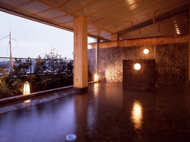 Imagen de los interiores del Hotel Suimeikan, Yamanouchi. Foto 11