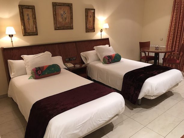 Imagen de la habitación del Hotel Suis. Foto 4