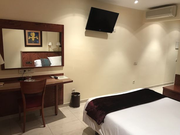 Imagen de la habitación del Hotel Suis. Foto 16