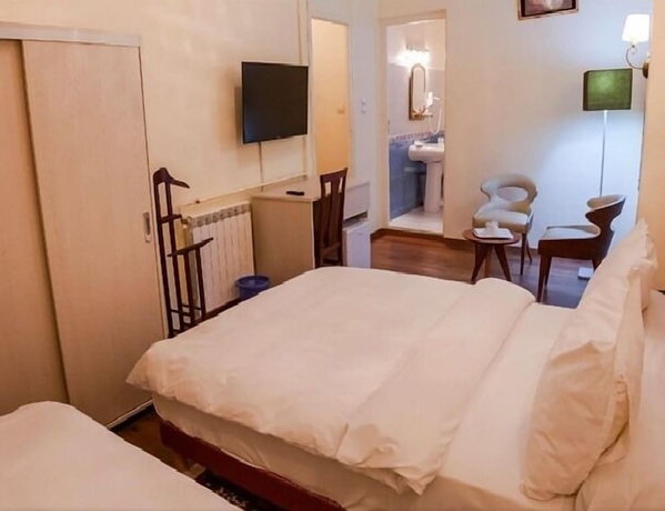 Imagen de la habitación del Hotel Suisse, Alger Centro. Foto 7