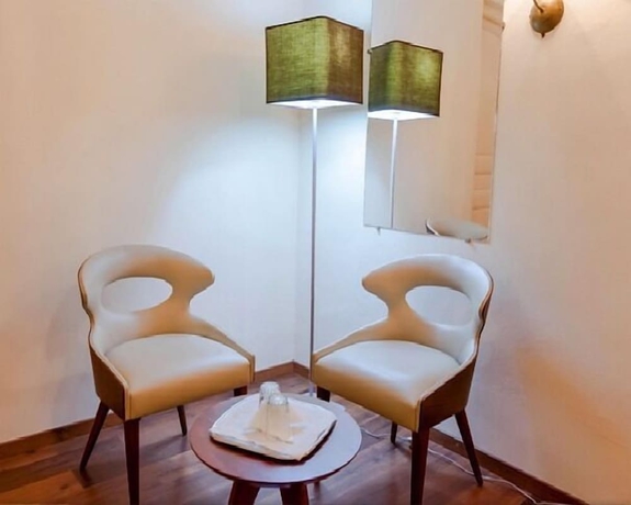 Imagen de la habitación del Hotel Suisse, Alger Centro. Foto 8