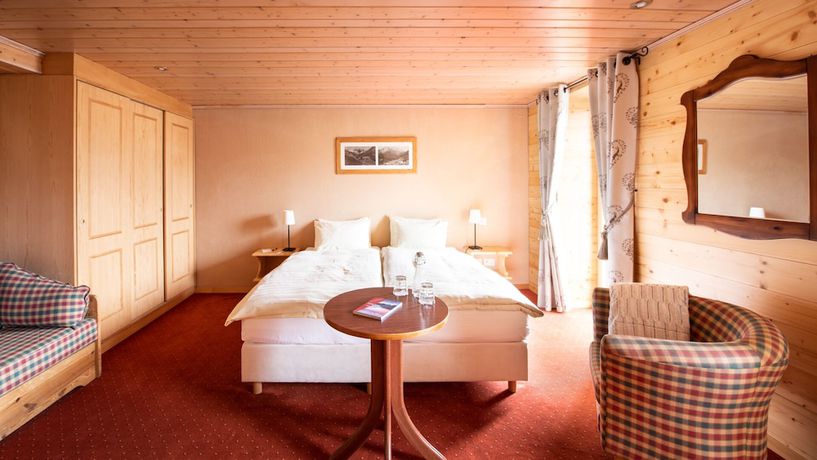Imagen de la habitación del Hotel Suisse, Champ&eacute;ry. Foto 2