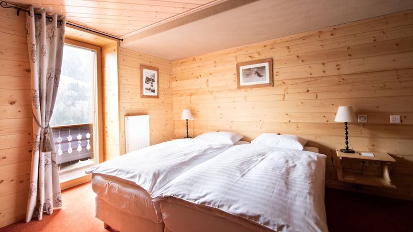Imagen de la habitación del Hotel Suisse, Champ&eacute;ry. Foto 6
