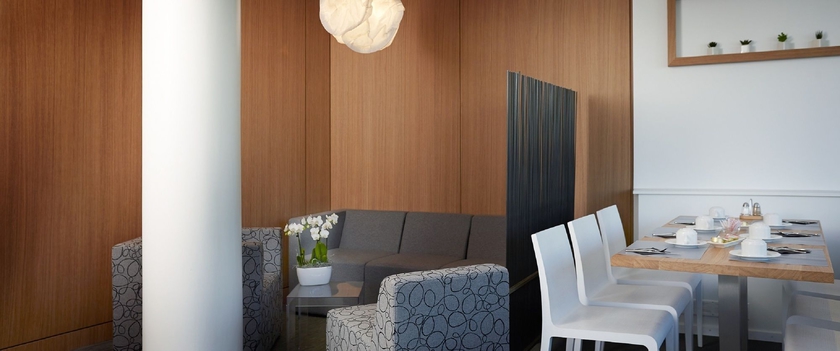 Imagen del bar/restaurante del Hotel Suisse, Ginebra. Foto 3