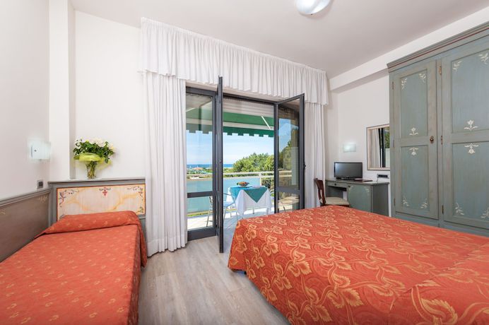 Imagen de la habitación del Hotel Suisse, Pietrasanta. Foto 6