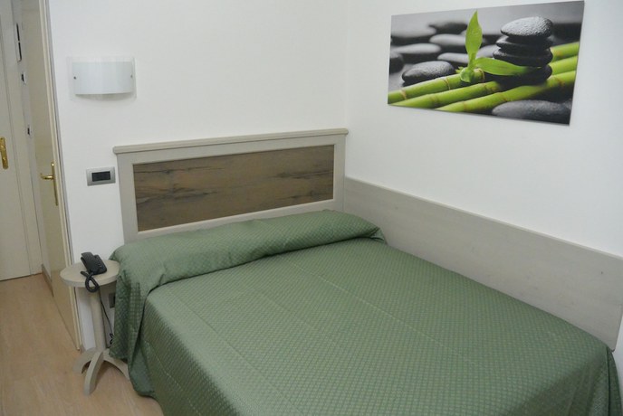 Imagen de la habitación del Hotel Suisse, Pietrasanta. Foto 10