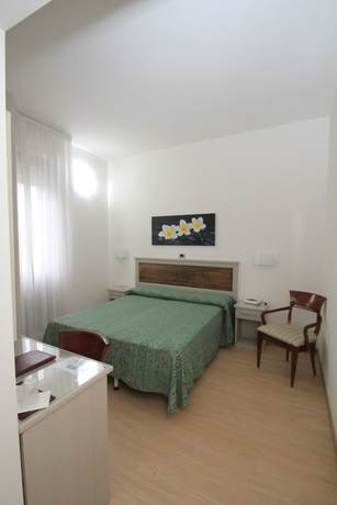 Imagen de la habitación del Hotel Suisse, Pietrasanta. Foto 11