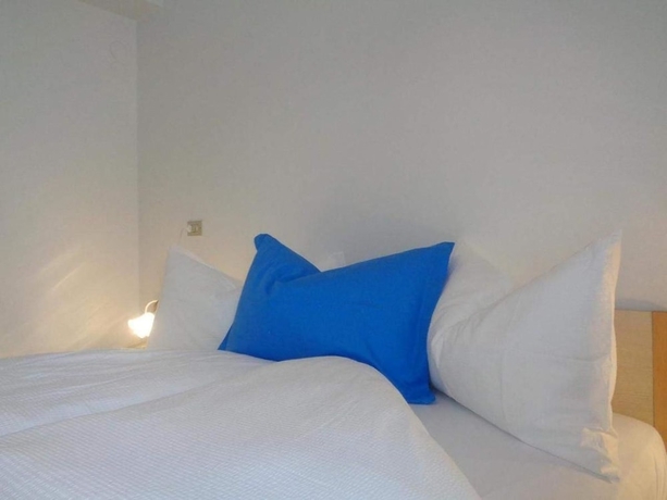 Imagen de la habitación del Hotel Suisse, San Martino di Castrozza. Foto 10