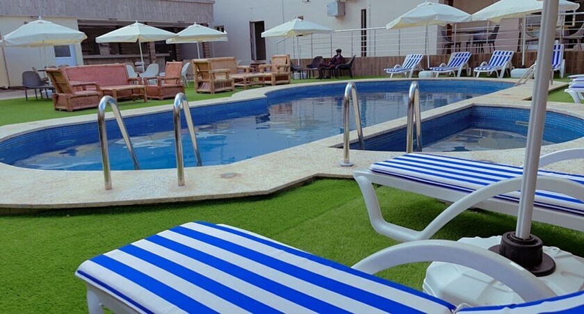 Imagen general del Hotel Suita. Foto 10