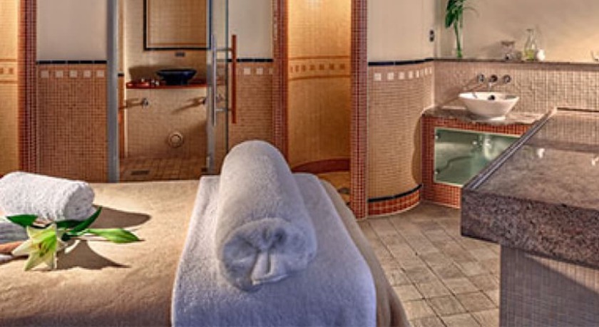 Imagen de los interiores del Hotel Suite Binz Familienhotel R&uuml;gen. Foto 14
