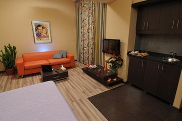 Imagen general del Hotel Suite Chrome. Foto 2