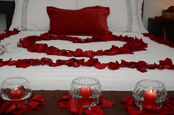 Imagen de la habitación del Hotel Suite Comfort. Foto 6