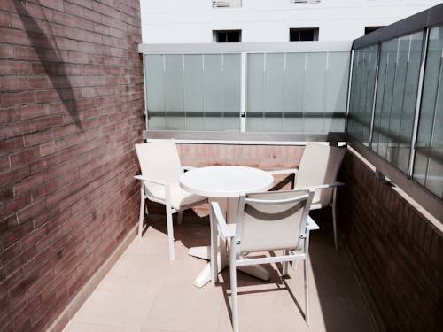 Imagen de la habitación del Hotel Suite Continental. Foto 5