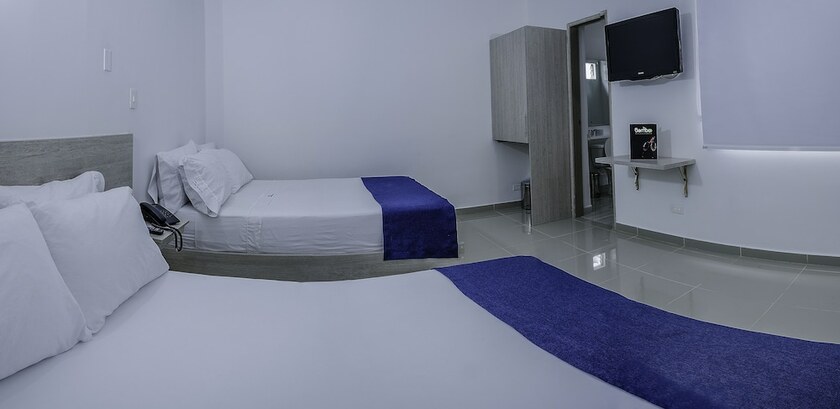Imagen de la habitación del Hotel Suite Del Parque. Foto 7