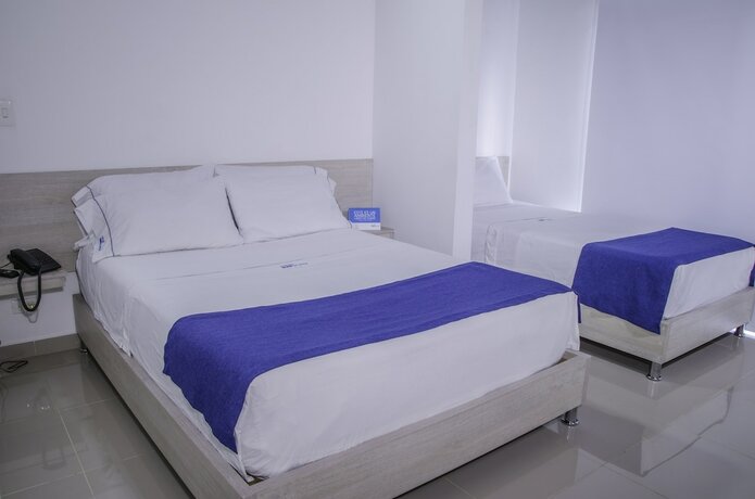 Imagen de la habitación del Hotel Suite Del Parque. Foto 19