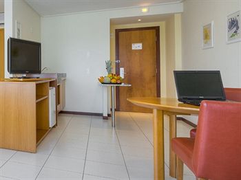 Imagen de la habitación del Hotel Suite Em Bairro Nobre De Natal No Othon. Foto 7