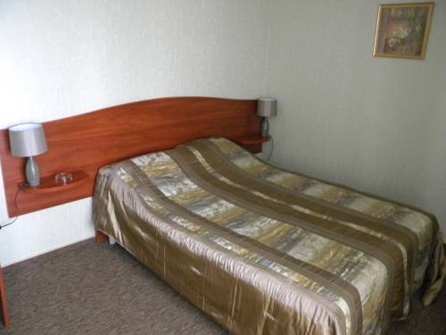 Imagen de la habitación del Hotel Suite. Foto 4