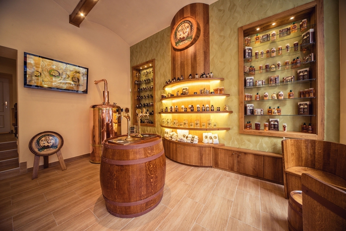 Imagen de la piscina del Hotel Suite Home Prague. Foto 14