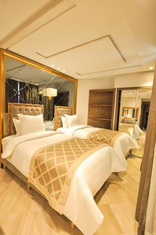 Imagen de la habitación del Hotel Suite Hotel Casa Diamond. Foto 10