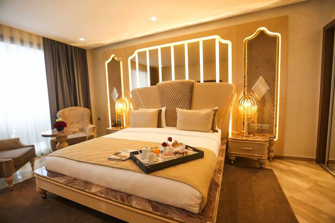 Imagen de la habitación del Hotel Suite Hotel Casa Diamond. Foto 14