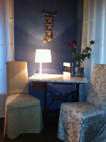 Imagen de la habitación del Hotel Suite Inn. Foto 15