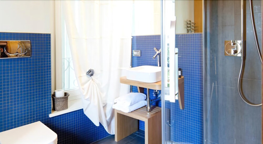 Imagen de la habitación del Hotel Suite Inn. Foto 18