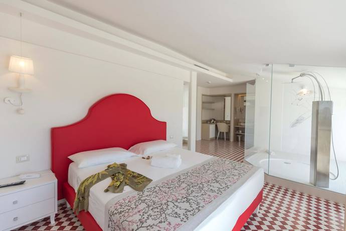 Imagen general del Hotel Suite L'Oasi di Riaci. Foto 1