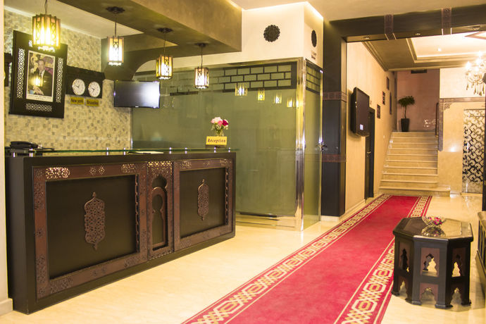 Imagen del bar/restaurante del Hotel Suite Martil. Foto 8