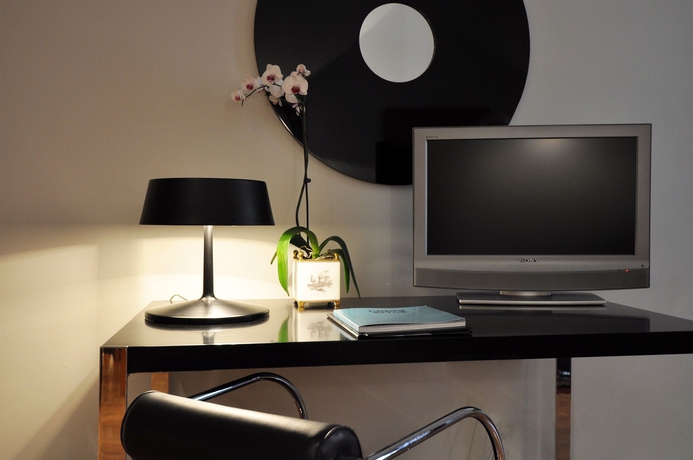 Imagen de la habitación del Hotel Suite Prado. Foto 9