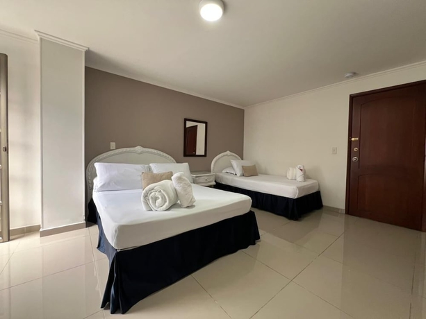 Imagen de la habitación del Hotel Suite Santa Rosa. Foto 8