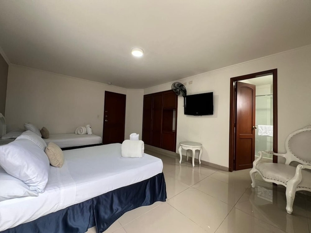 Imagen de la habitación del Hotel Suite Santa Rosa. Foto 12