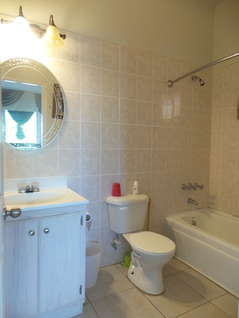 Imagen de la habitación del Hotel Suite Serenade. Foto 3