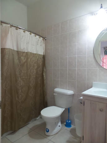 Imagen de la habitación del Hotel Suite Serenade. Foto 10