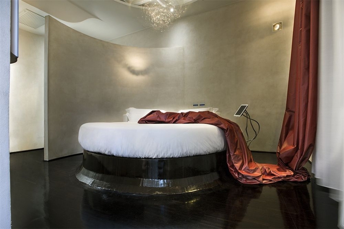 Imagen de la habitación del Hotel Suite Sistina For Brave Lovers. Foto 3