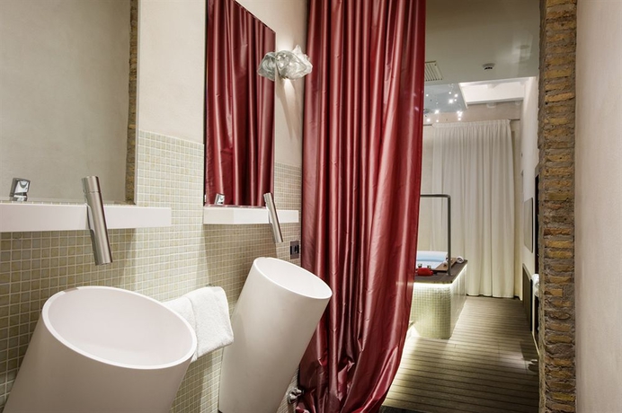 Imagen de la habitación del Hotel Suite Sistina For Brave Lovers. Foto 4