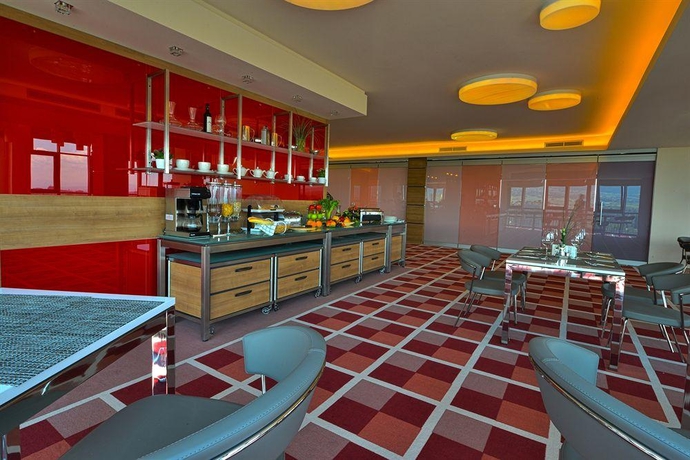 Imagen general del Hotel Suite Sofia. Foto 2