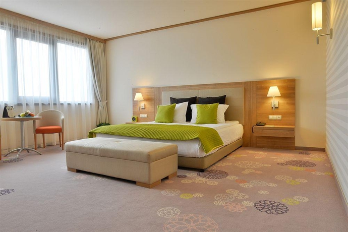 Imagen general del Hotel Suite Sofia. Foto 7