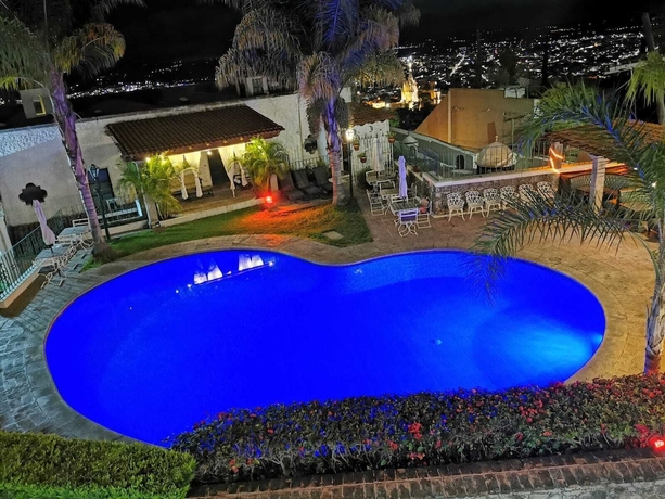 Imagen de la piscina del Hotel Suite vista hermosa. Foto 10