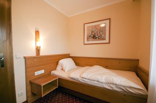 Imagen de la habitación del Hotel Suitehotel Kleinwalsertal. Foto 4