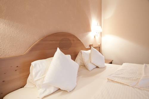 Imagen de la habitación del Hotel Suitehotel Kleinwalsertal. Foto 9